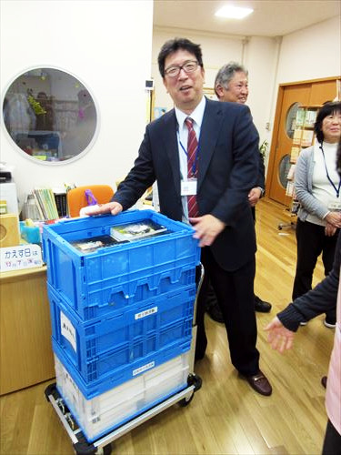 鳥取県立図書館支援協力課　小林隆志 課長