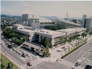 鳥取県立図書館　外観